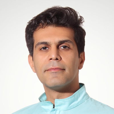 دکتر دندانپزشک نیکنام جهانفر